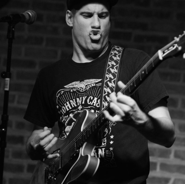 Open Mic Photos by Joel Turner – The House Pub